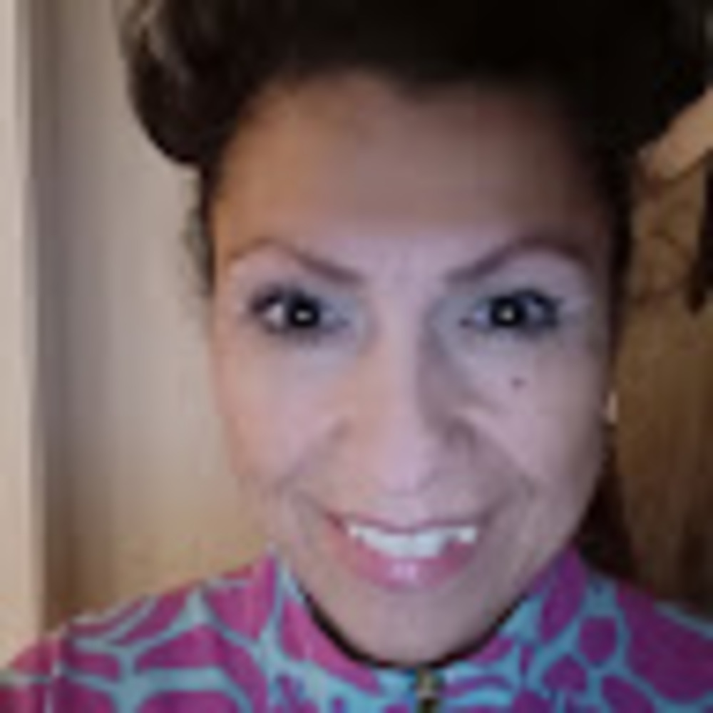 Meet your Posher, Maria imelda
